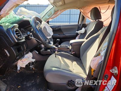 Zdjęcie 7 z 13 samochodu: 2017 TOYOTA TACOMA SR VIN:5TFAX5GN5HX083796 - miniatura