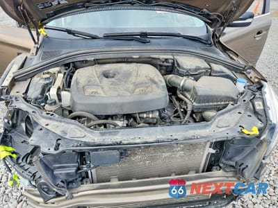 Zdjęcie 11 z 12 samochodu: 2017 VOLVO XC60 T5 DYNAMIC VIN:YV440MRRXH2140337 - miniatura