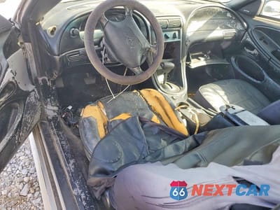 Zdjęcie 8 z 11 samochodu: 2003 FORD MUSTANG VIN:1FAFP44443F383121 - miniatura