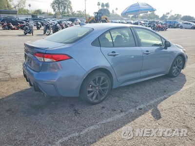 Trzecie zdjęcie samochodu z tyłu: 2024 TOYOTA COROLLA VIN:JTDS4MCE6R3521814 - miniatura