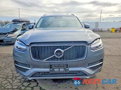 Piąte zdjęcie samochodu w środku: 2019 VOLVO XC90 T5 MOMENTUM VIN:YV4102PK3K1499765 - miniatura