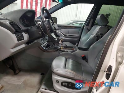 Zdjęcie 7 z 12 samochodu: 2006 BMW X5 4.4I VIN:5UXFB53536LV22751 - miniatura