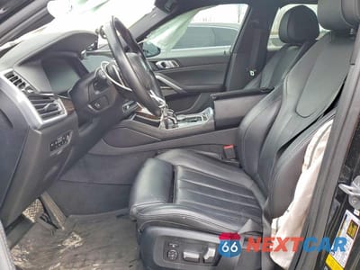 Zdjęcie 7 z 12 samochodu: 2021 BMW X6 XDRIVE40I VIN:5UXCY6C02M9D95614 - miniatura
