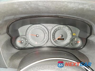 Zdjęcie 9 z 14 samochodu: 2004 CADILLAC SRX VIN:1GYEE637X40191204 - miniatura