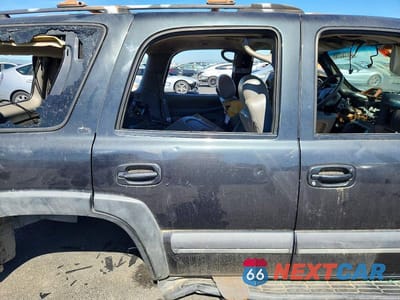 Zdjęcie 10 z 12 samochodu: 2003 CHEVROLET TAHOE K1500 VIN:1GNEK13Z33J200019 - miniatura