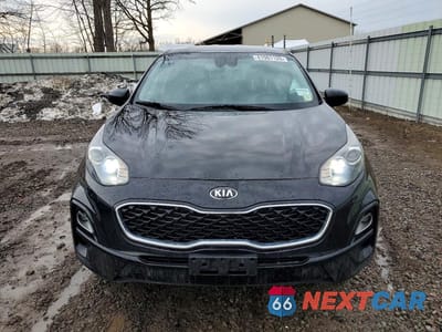 Piąte zdjęcie samochodu w środku: 2021 KIA SPORTAGE LX VIN:KNDPMCAC7M7892581 - miniatura