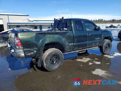 Trzecie zdjęcie samochodu z tyłu: 2013 TOYOTA TACOMA VIN:5TFUU4EN3DX056769 - miniatura