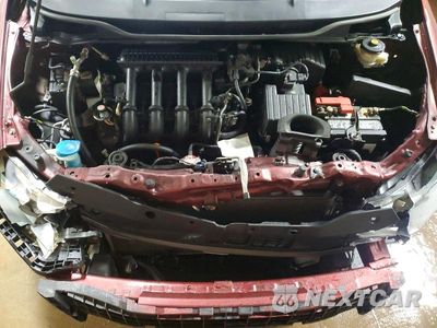 Zdjęcie 11 z 12 samochodu: 2011 HONDA INSIGHT EX VIN:JHMZE2H79BS008139 - miniatura