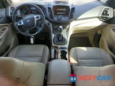 Zdjęcie 8 z 12 samochodu: 2013 FORD ESCAPE SEL VIN:1FMCU0H9XDUC16016 - miniatura