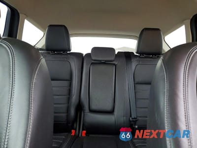 Zdjęcie 10 z 13 samochodu: 2018 FORD ESCAPE SEL VIN:1FMCU0HD9JUA24831 - miniatura
