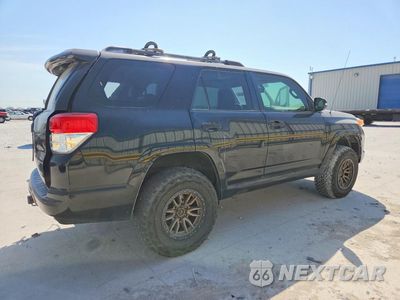 Trzecie zdjęcie samochodu z tyłu: 2010 TOYOTA 4RUNNER SR5 VIN:JTEBU5JR2A5030625 - miniatura
