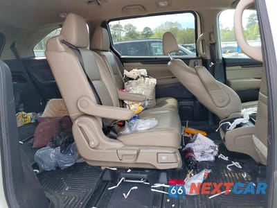 Zdjęcie 11 z 13 samochodu: 2019 HONDA ODYSSEY VIN:5FNRL6H72KB022427 - miniatura