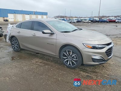 Czwarte zdjęcie samochodu z boku: 2023 CHEVROLET MALIBU RS VIN:1G1ZG5ST3PF144150 - miniatura