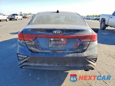 Zdjęcie 6 z 12 samochodu: 2019 KIA FORTE LXS VIN:3KPF24AD5KE093346 - miniatura