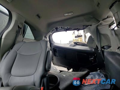 Zdjęcie 10 z 12 samochodu: 2024 TOYOTA SIENNA XLE 8-PASSENGER VIN:5TDYRKEC8RS198960 - miniatura