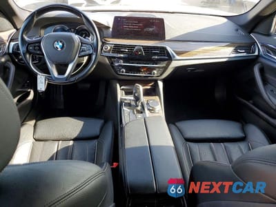 Zdjęcie 8 z 13 samochodu: 2018 BMW 530E VIN:WBAJA9C56JB249533 - miniatura