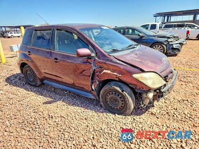 Czwarte zdjęcie samochodu z boku: 2005 SCION XA BASE VIN:JTKKT604150107581 - miniatura