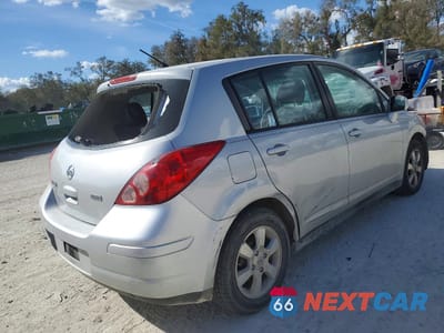 Trzecie zdjęcie samochodu z tyłu: 2012 NISSAN VERSA 1.8 S VIN:3N1BC1CP4CK296459 - miniatura