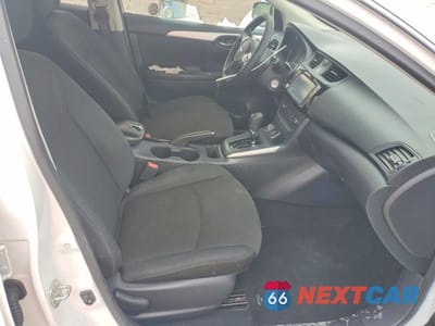 Zdjęcie 7 z 12 samochodu: 2019 NISSAN SENTRA S VIN:3N1AB7APXKY433596 - miniatura