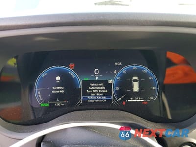 Zdjęcie 9 z 13 samochodu: 2025 TOYOTA SIENNA WOODLAND EDITION VIN:5TDCSKFC2SS166475 - miniatura