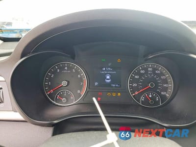 Zdjęcie 9 z 11 samochodu: 2019 KIA OPTIMA LX VIN:5XXGT4L37KG359480 - miniatura