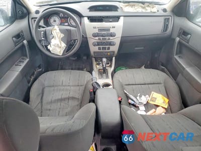 Zdjęcie 8 z 11 samochodu: 2009 FORD FOCUS SE VIN:1FAHP35N69W105629 - miniatura