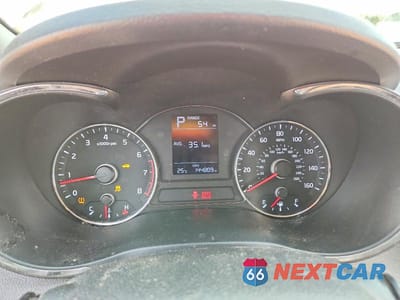 Zdjęcie 9 z 12 samochodu: 2017 KIA FORTE LX VIN:3KPFK4A76HE059600 - miniatura