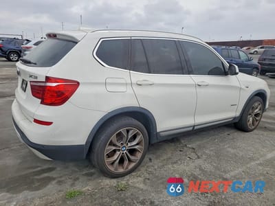 Trzecie zdjęcie samochodu z tyłu: 2017 BMW X3 XDRIVE28I VIN:5UXWX9C32H0W72961 - miniatura