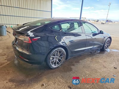 Trzecie zdjęcie samochodu z tyłu: 2022 TESLA MODEL 3 VIN:5YJ3E1EA2NF191323 - miniatura