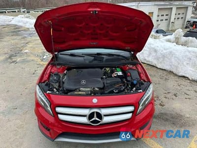 Piąte zdjęcie samochodu w środku: 2015 MERCEDES-BENZ GLA 250 4MATIC VIN:WDCTG4GB6FJ109647 - miniatura