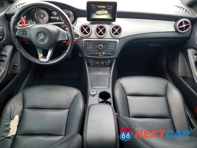 Zdjęcie 8 z 12 samochodu: 2015 MERCEDES-BENZ CLA 250 VIN:WDDSJ4EB4FN254996 - miniatura