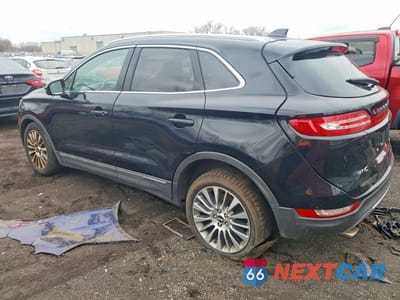 Drugie zdjęcie samochodu z przodu: 2017 LINCOLN MKC RESERVE VIN:5LMCJ3D9XHUL35199 - miniatura
