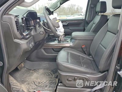 Zdjęcie 7 z 11 samochodu: 2025 CHEVROLET SILVERADO K1500 LTZ VIN:1GCUKGEL7SZ252186 - miniatura