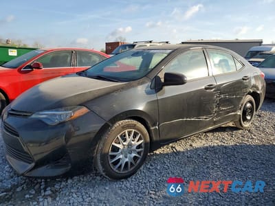 2018 TOYOTA COROLLA LE 5YFBURHE5JP755184 - główne zdjęcie licytacji z USA - miniatura