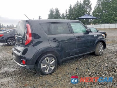 Trzecie zdjęcie samochodu z tyłu: 2017 KIA SOUL EV BASE VIN:KNDJP3AE7H7018610 - miniatura