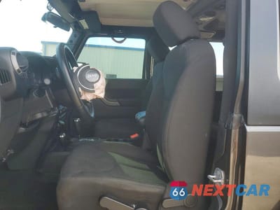 Zdjęcie 7 z 12 samochodu: 2017 JEEP WRANGLER SPORT VIN:1C4AJWAG4HL657605 - miniatura