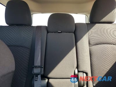 Zdjęcie 10 z 13 samochodu: 2017 DODGE JOURNEY SE VIN:3C4PDDAGXHT706199 - miniatura