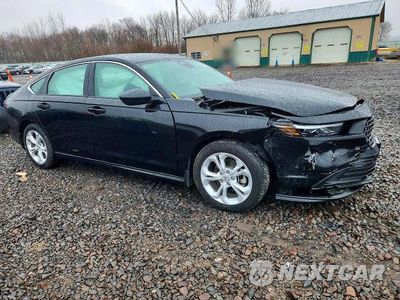 Czwarte zdjęcie samochodu z boku: 2025 HONDA ACCORD LX VIN:1HGCY1F28SA029099 - miniatura