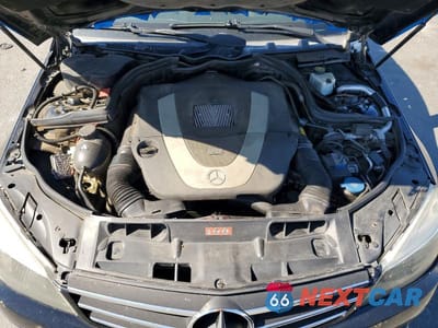 Zdjęcie 11 z 12 samochodu: 2011 MERCEDES-BENZ C 300 VIN:WDDGF5EB0BA516611 - miniatura