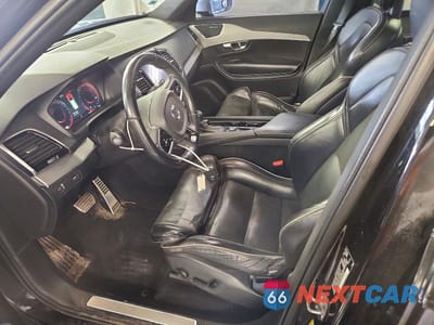 Zdjęcie 7 z 13 samochodu: 2016 VOLVO XC90 T6 VIN:YV4A22PM3G1052100 - miniatura