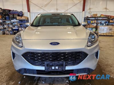 Piąte zdjęcie samochodu w środku: 2020 FORD ESCAPE SE VIN:1FMCU9G62LUC13718 - miniatura