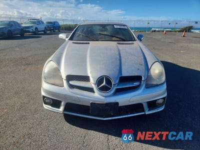 Piąte zdjęcie samochodu w środku: 2010 MERCEDES-BENZ SLK 300 VIN:WDBWK5EA4AF229247 - miniatura