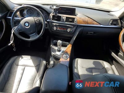 Zdjęcie 8 z 12 samochodu: 2013 BMW 328 I SULEV VIN:WBA3C1C53DF443762 - miniatura