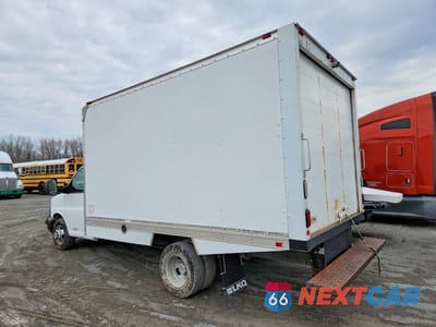 Drugie zdjęcie samochodu z przodu: 2016 CHEVROLET EXPRESS G3500 VIN:1GB3GSCG6G1124800 - miniatura