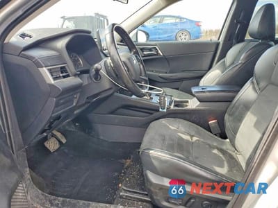 Zdjęcie 7 z 13 samochodu: 2022 MITSUBISHI OUTLANDER SE VIN:JA4J4UA82NZ042509 - miniatura