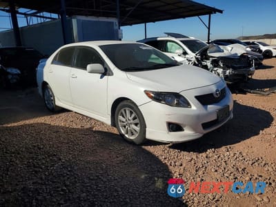 Czwarte zdjęcie samochodu z boku: 2010 TOYOTA COROLLA S VIN:2T1BU4EE7AC453693 - miniatura