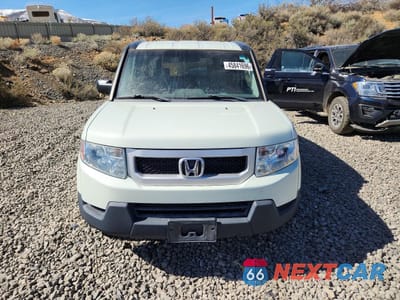 Piąte zdjęcie samochodu w środku: 2011 HONDA ELEMENT EX VIN:5J6YH2H73BL003334 - miniatura