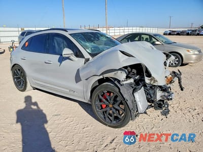Czwarte zdjęcie samochodu z boku: 2026 PORSCHE MACAN GTS VIN:WP1AF2A5XTLB61241 - miniatura