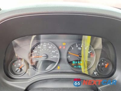 Zdjęcie 9 z 13 samochodu: 2013 JEEP COMPASS SPORT VIN:1C4NJDBB5DD210617 - miniatura