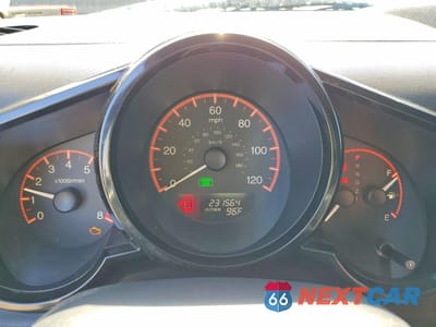 Zdjęcie 9 z 14 samochodu: 2010 HONDA ELEMENT SC VIN:5J6YH1H94AL001814 - miniatura